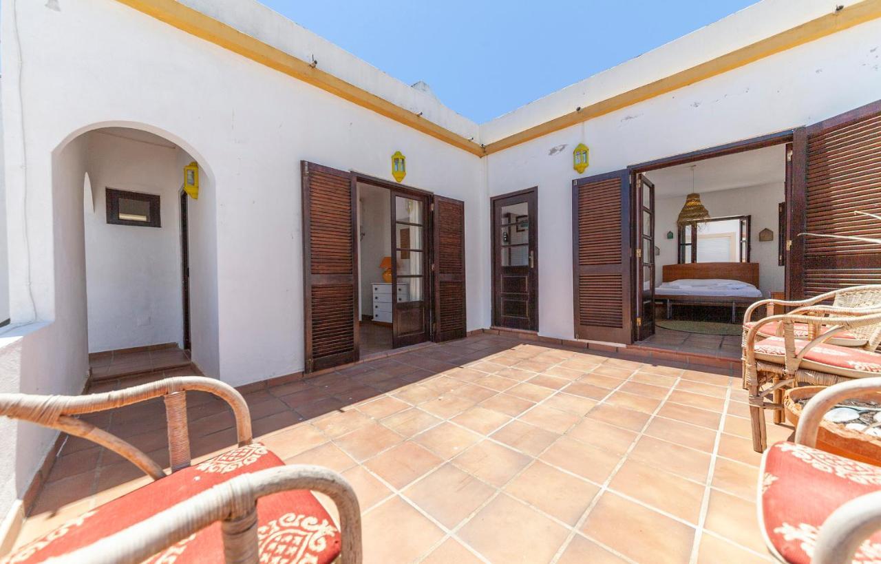 J - Casa Do Farol Guesthouse Лагуш Экстерьер фото